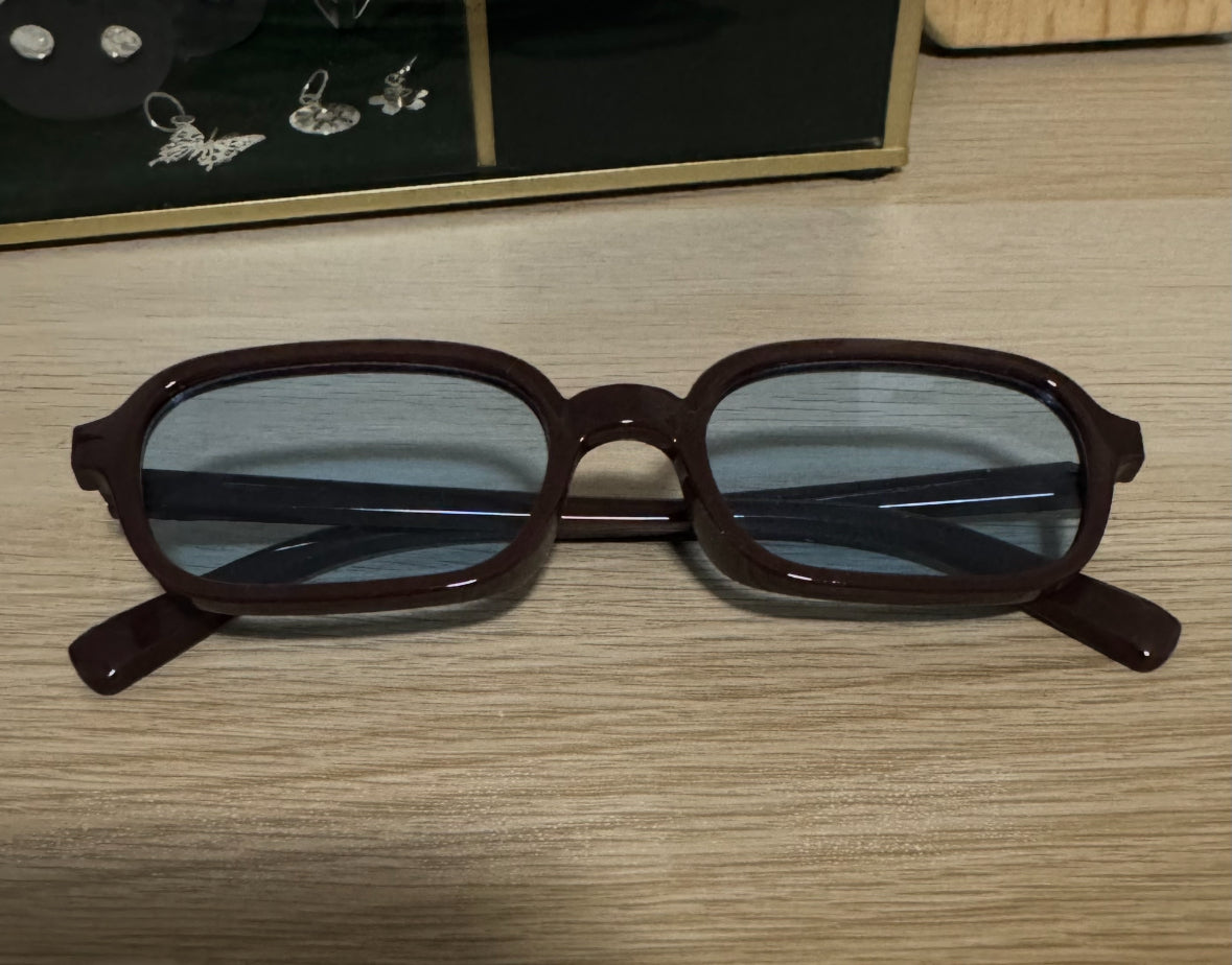 #19 Sunglasses